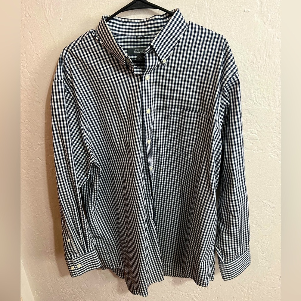 Kenneth Cole Reaction Button Down